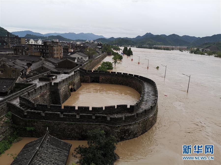 古城洪灾 八方驰援――洪水灾害下的浙江临海现场目击