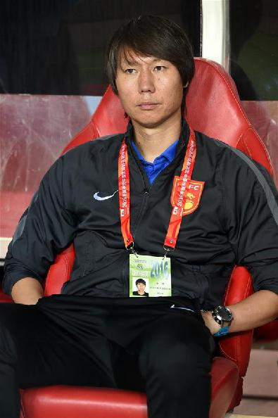  起底李铁体育集团，妻子龙菲任多家公司法定代表人 